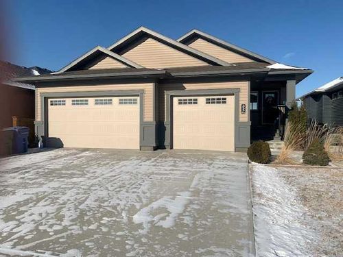 355 Skeena Crescent W, Lethbridge, AB, T1J5K3 | Card Image
