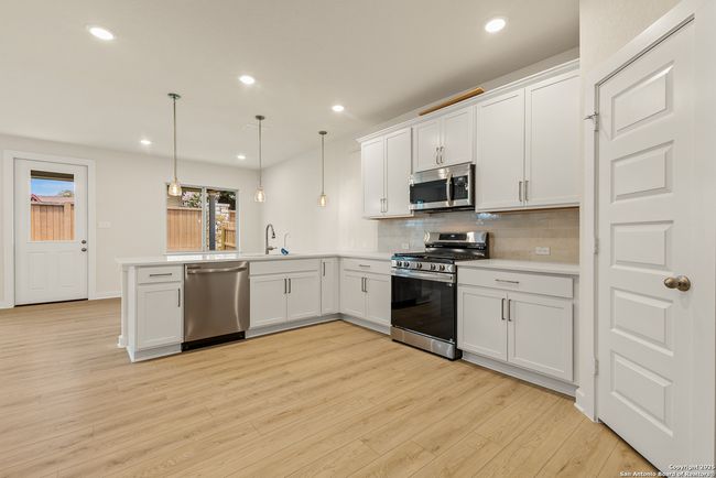 104 Tribus, House other with 3 bedrooms, 3 bathrooms and null parking in Leon Valley TX | Image 16