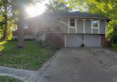 1200 Downing St, Liberty, MO, 64068-3030 | Card Image