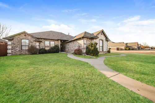16621 La Paloma Lane, Edmond, OK, 73012 | Card Image