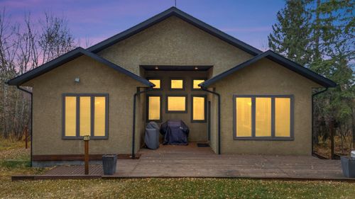 15 Creek Rd, Ponoka, AB, T4J1R3 | Card Image