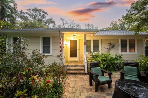 501 Broadway, Dunedin, FL, 34698-7518 | Card Image