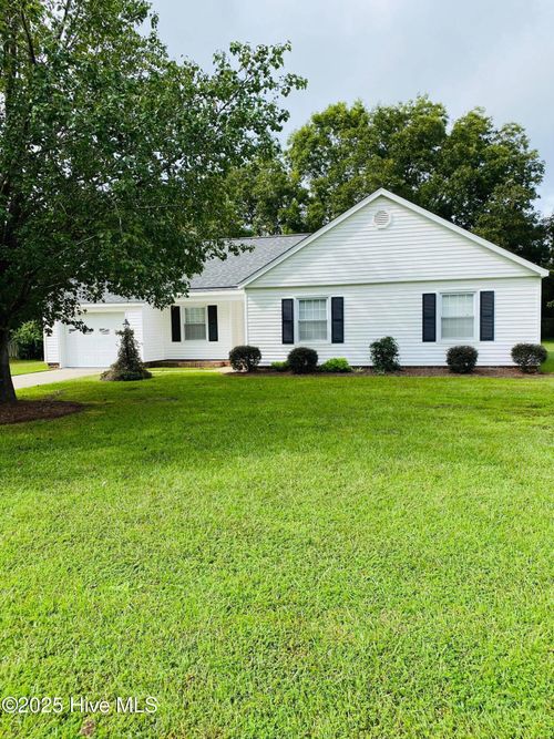 303 King Arthur Rd, Greenville, NC, 27858-8157 | Card Image