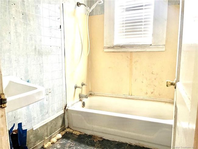 2915 Louisiana Ave, House other with 2 bedrooms, 1 bathrooms and null parking in Lake Charles LA | Image 10