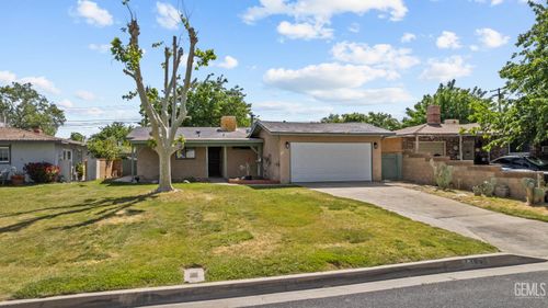 44048 Fig Ave, Lancaster, CA, 93534 | Card Image