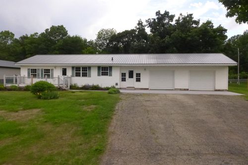 6217 S Kirk Rd, DURAND, WI, 54736-4103 | Card Image