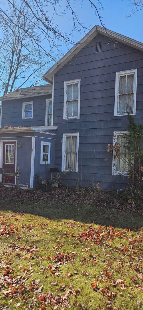 502 S Riverside Dr, Winamac, IN, 46996-1521 | Card Image
