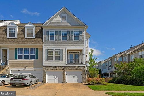 18202 Mill House Sq, LEESBURG, VA, 20176-6871 | Card Image
