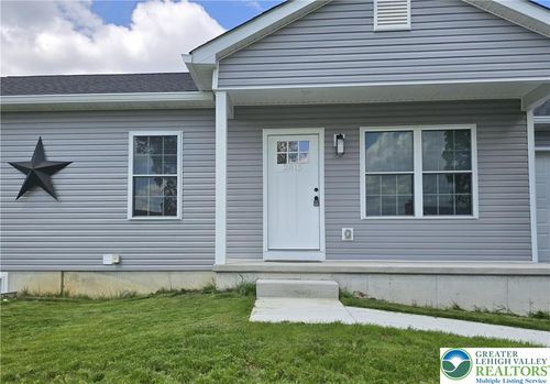 2815 Jefferson St, BETHLEHEM, PA, 18020-5511 | Card Image