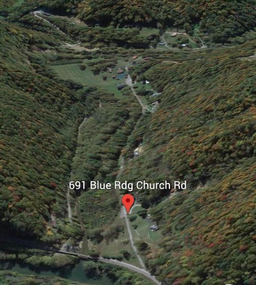 691695 Blue Ridge Church Rd, Pineville, KY, 40977-8868 | Card Image