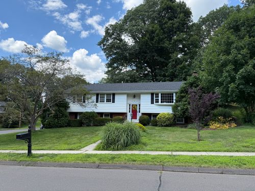 84 Warner Rd, Berlin, CT, 06037-1941 | Card Image