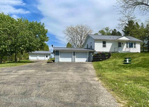 N5846 Dunning Rd, PARDEEVILLE, WI, 53954-8703 | Card Image