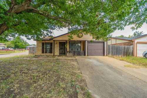 3232 Wilbarger Drive, Dallas, TX, 75227 | Card Image