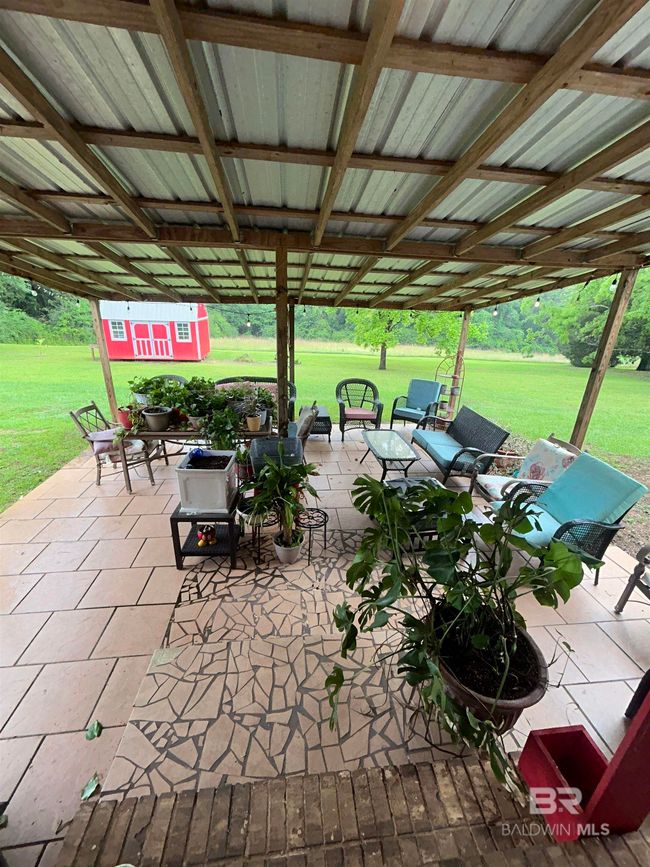 Patio | Image 32