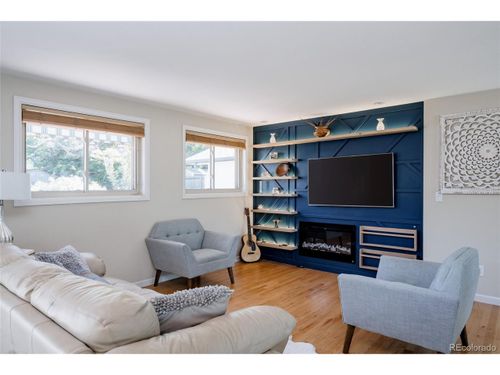 3014 S Cook St, Denver, CO, 80210-6512 | Card Image