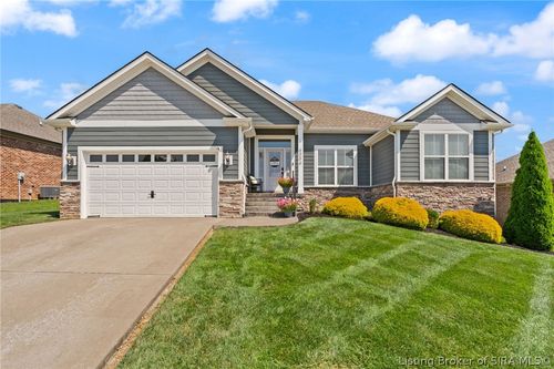 6006 Deer Trace Way, Georgetown, IN, 47122-0100 | Card Image