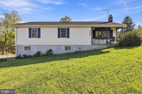 2086 Eagle School Rd, MARTINSBURG, WV, 25404-0618 | Card Image