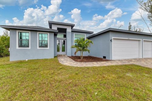 10782 Kearsarge Cir, PORT CHARLOTTE, FL, 33981-4759 | Card Image