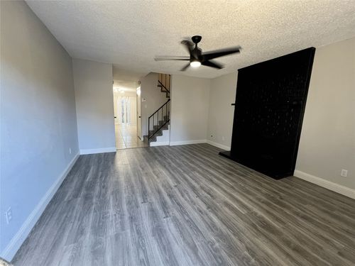 apt-k8-10500 Lake June Rd, Dallas, TX, 75217-3084 | Card Image