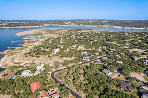 18512 Lakeland Dr, Lago Vista, TX, 78645-2029 | Card Image