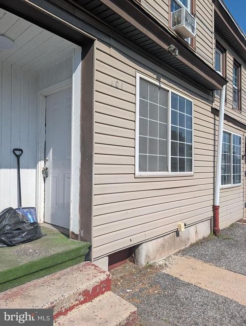 101b-101 S 2nd St, SAINT CLAIR, PA, 17970-1204 | Card Image