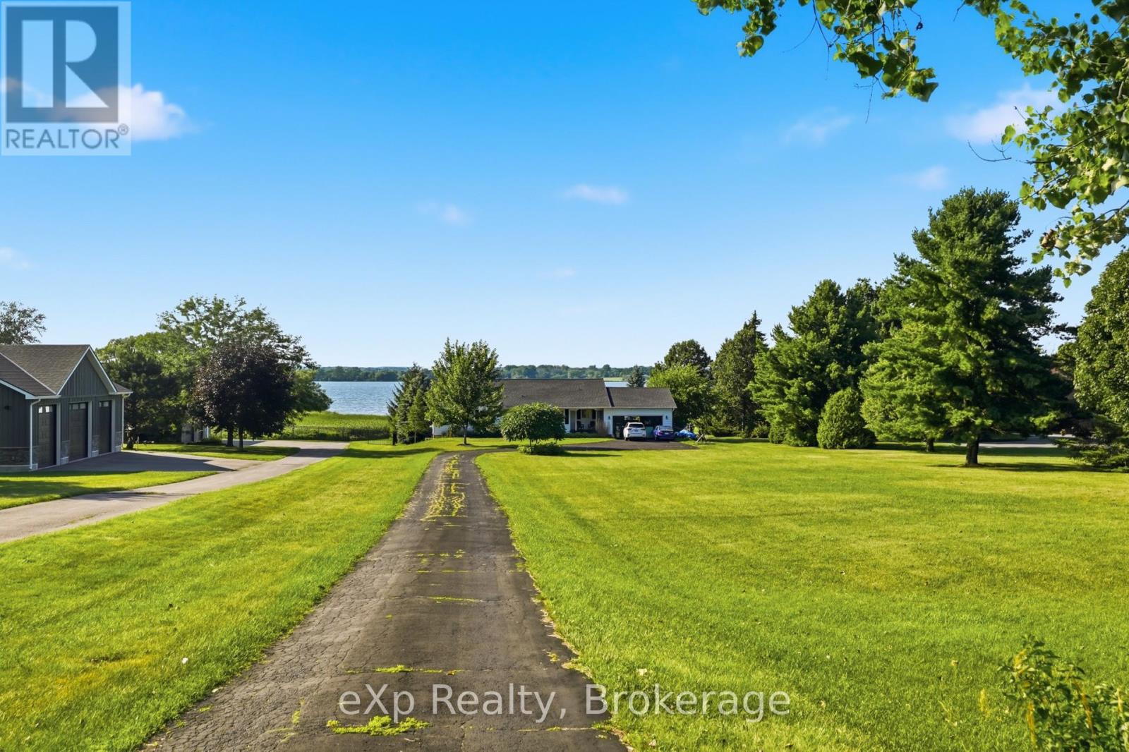 Residential Lease in Prince Edward County (Ameliasburg Ward) 2