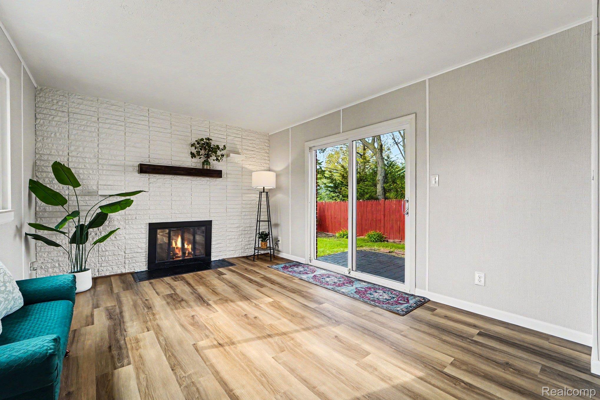 Residential in Warren 4