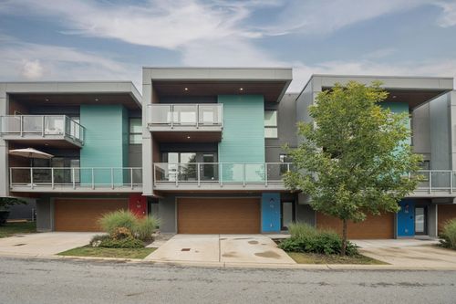 16-3596 Salal Dr, North Vancouver, BC, V7G0A9 | Card Image