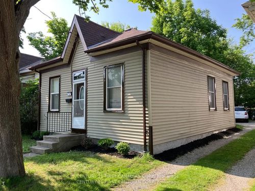 73 Riverside Dr, London, ON, N6H1B3 | Card Image