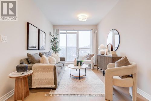 307-3865 Lake Shore Blvd W, Etobicoke, ON, M8W0A2 | Card Image