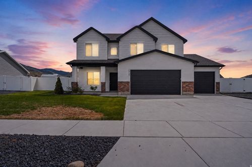 1312 E 425 S, Hyrum, UT, 84319-1513 | Card Image