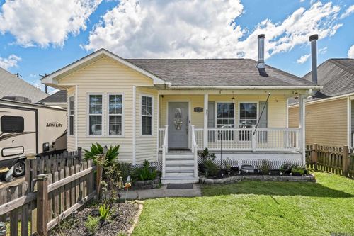 25430 Homestead Dr, Denham Springs, LA, 70726-6344 | Card Image