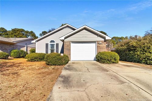 5764 Pepperbush Dr, Fayetteville, NC, 28304-4827 | Card Image