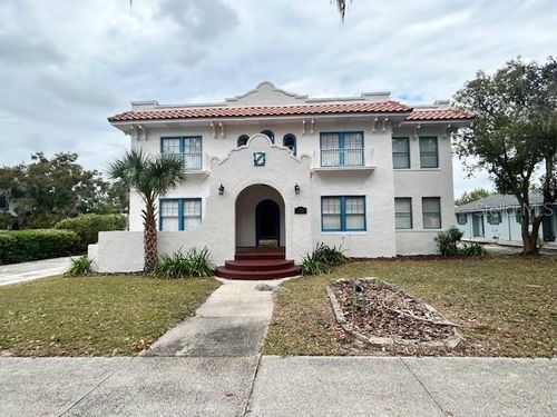 725 W Central Ave, WINTER HAVEN, FL, 33880-2823 | Card Image