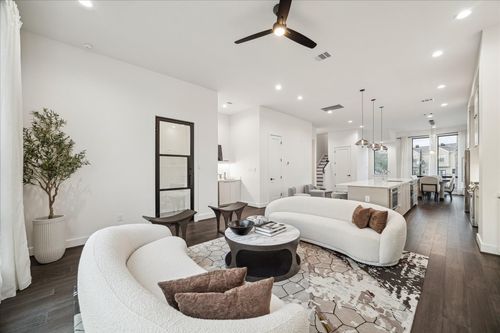 12818 Verdi Dr, Houston, TX, 77024 | Card Image