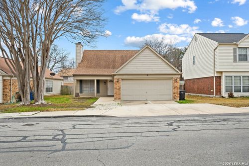 9135 Rue De Lis, San Antonio, TX, 78250-5863 | Card Image