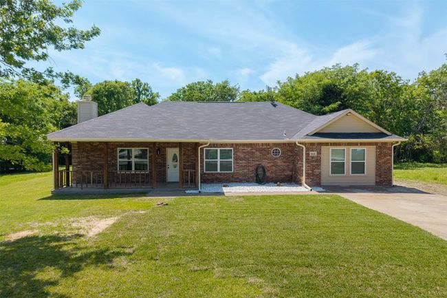 904 N Main St, House other with 3 bedrooms, 2 bathrooms and null parking in Kemp TX | Image 29