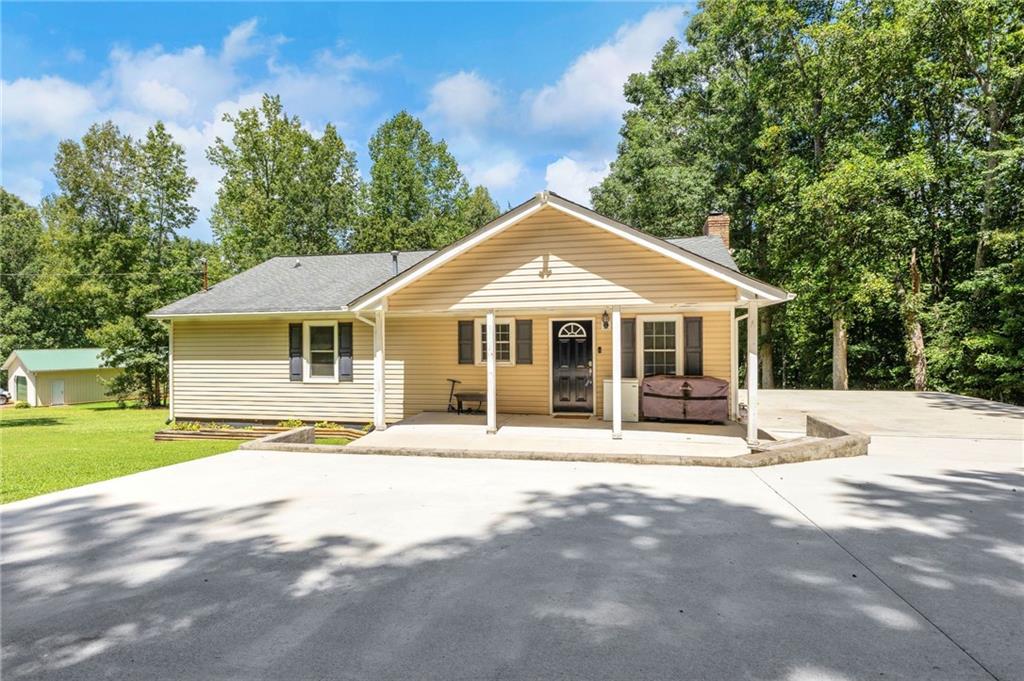 Perry Ln, Buchanan, GA 30113