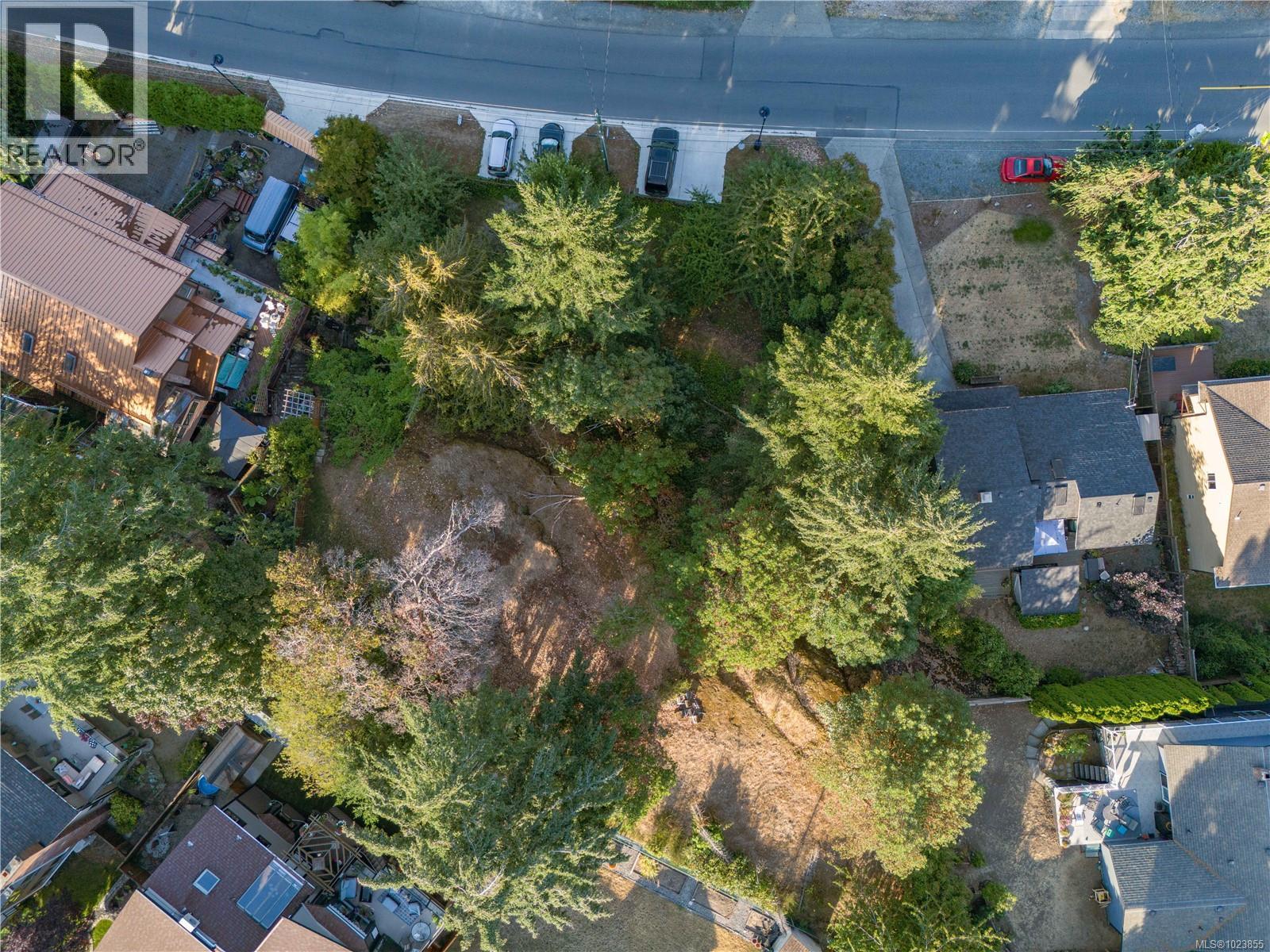 Land in Colwood 4