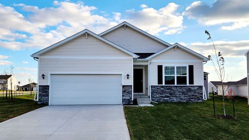 5801 Ne Verona Dr, Ankeny, IA, 50021-6112 | Card Image