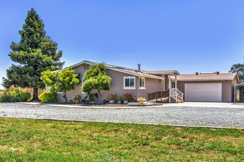 12390 Hobday Rd, Wilton, CA, 95693-8556 | Card Image
