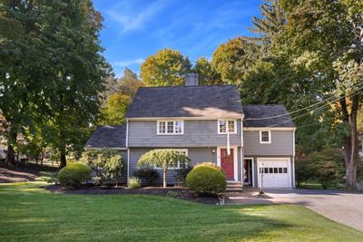 18 Morrison Rd W, House other with 4 bedrooms, 2 bathrooms and 5 parking in Wakefield MA | Image 1