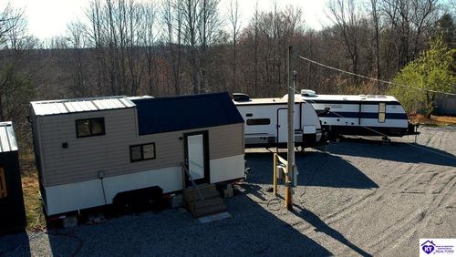 2323 Jones School Rd, Mount Sherman, KY, 42764-8735 | Card Image