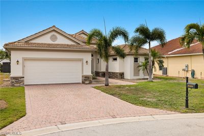 16404 Coco Hammock Way, House other with 3 bedrooms, 2 bathrooms and null parking in Fort Myers FL | Image 1