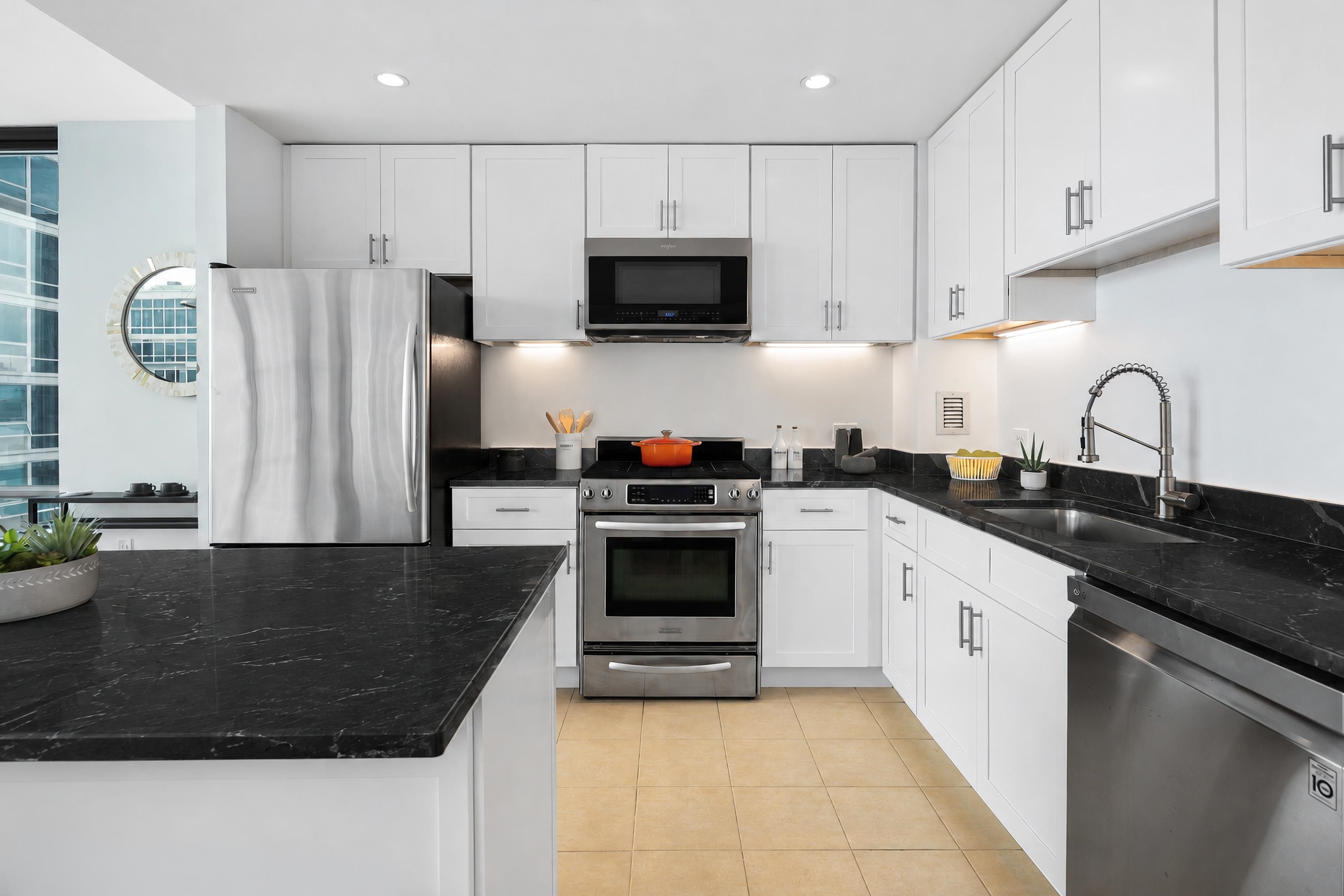Residential Lease in JC, Downtown 4