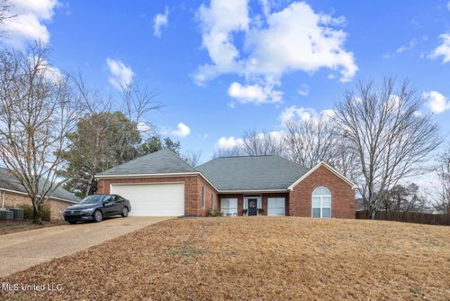106 Brittany Way, Madison, MS, 39110-7927 | Card Image