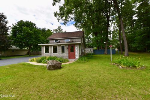 99 Greenfield Ave, Ballston Spa, NY, 12020-2476 | Card Image