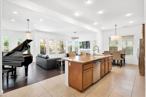 105 Shoreline Dr, Rancho Mirage, CA, 92270 | Card Image