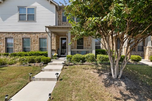 6521 Iron Horse Blvd, North Richland Hills, TX, 76180-6025 | Card Image