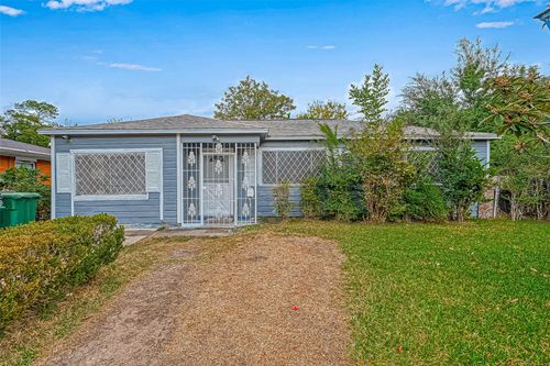 4203 Tavenor Ln, Houston, TX, 77047-1841 | Card Image